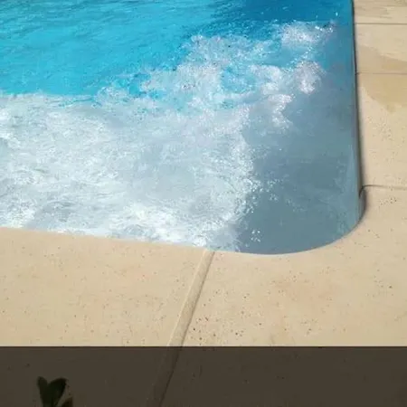 Aillan Herve Maison Independante Avec Sa Piscine Holiday home