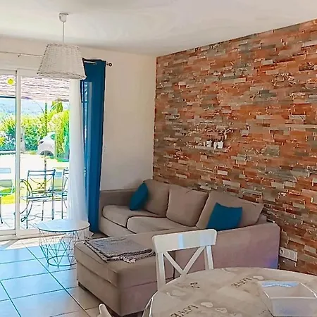 Aillan Herve Maison Independante Avec Sa Piscine Holiday home Saint-Maurice-sur-Eygues